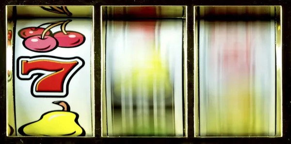 Plushie Frenzy bonus feature activation showing free spins counter and multiplier display